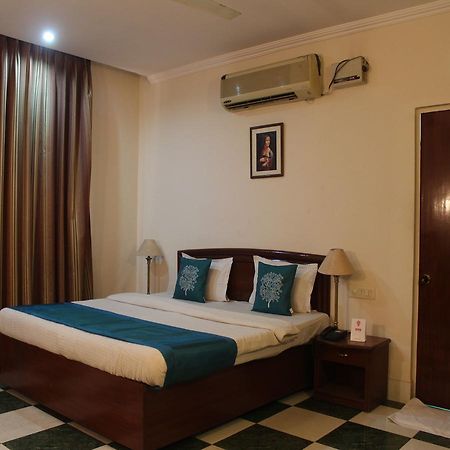 Oyo 5232 Kwality Hotel Dehradun Luaran gambar