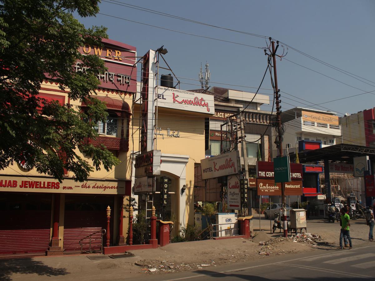 Oyo 5232 Kwality Hotel Dehradun Luaran gambar