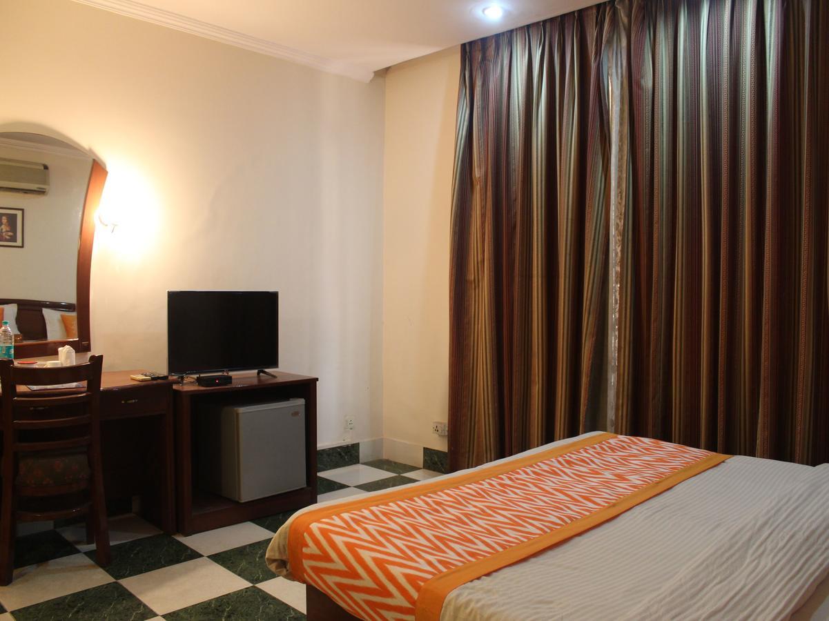 Oyo 5232 Kwality Hotel Dehradun Luaran gambar